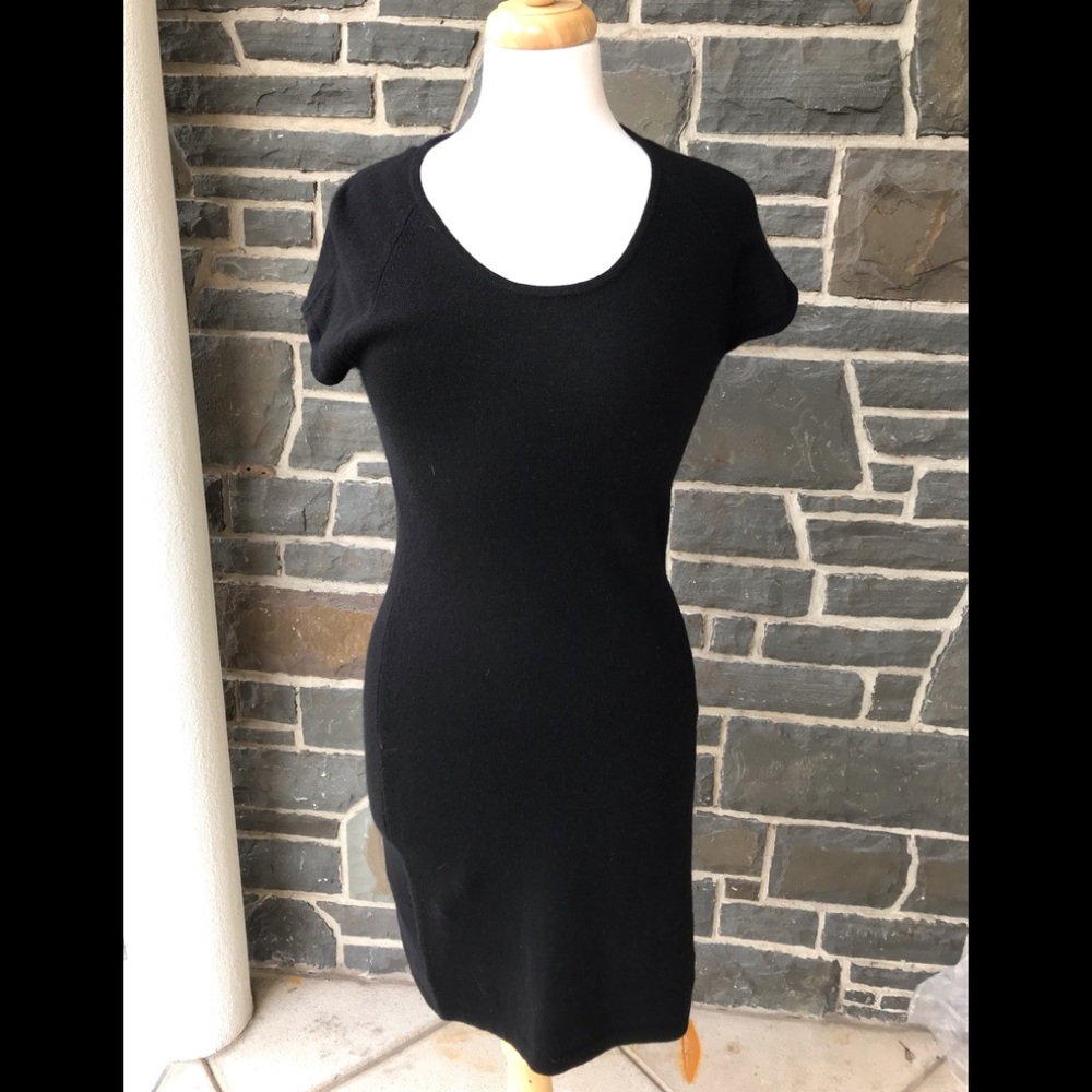 Elegant Black Midi Dress